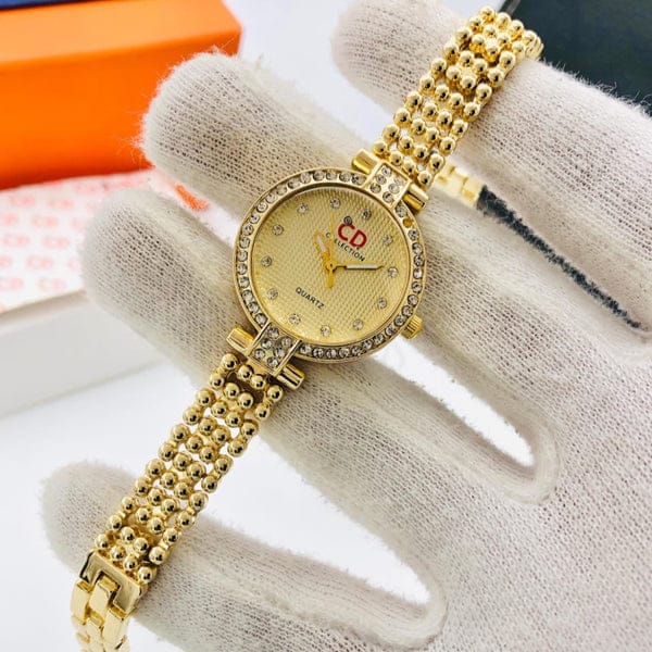 CD Collection Luxury Ladies Bracelet Watch – Elegant Quartz Timepiece