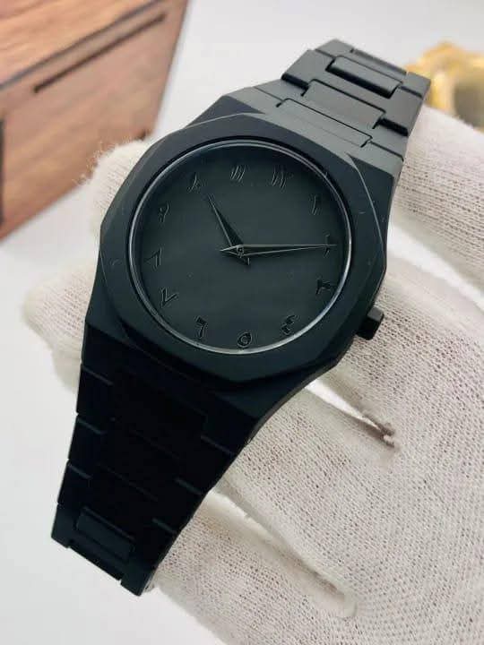 BLACK ARABIC AURA WATCH