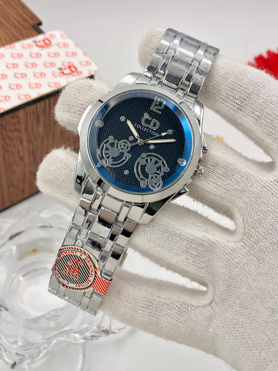Classic Stainless Steel Men’s Analog Watch – Stylish Quartz Collection